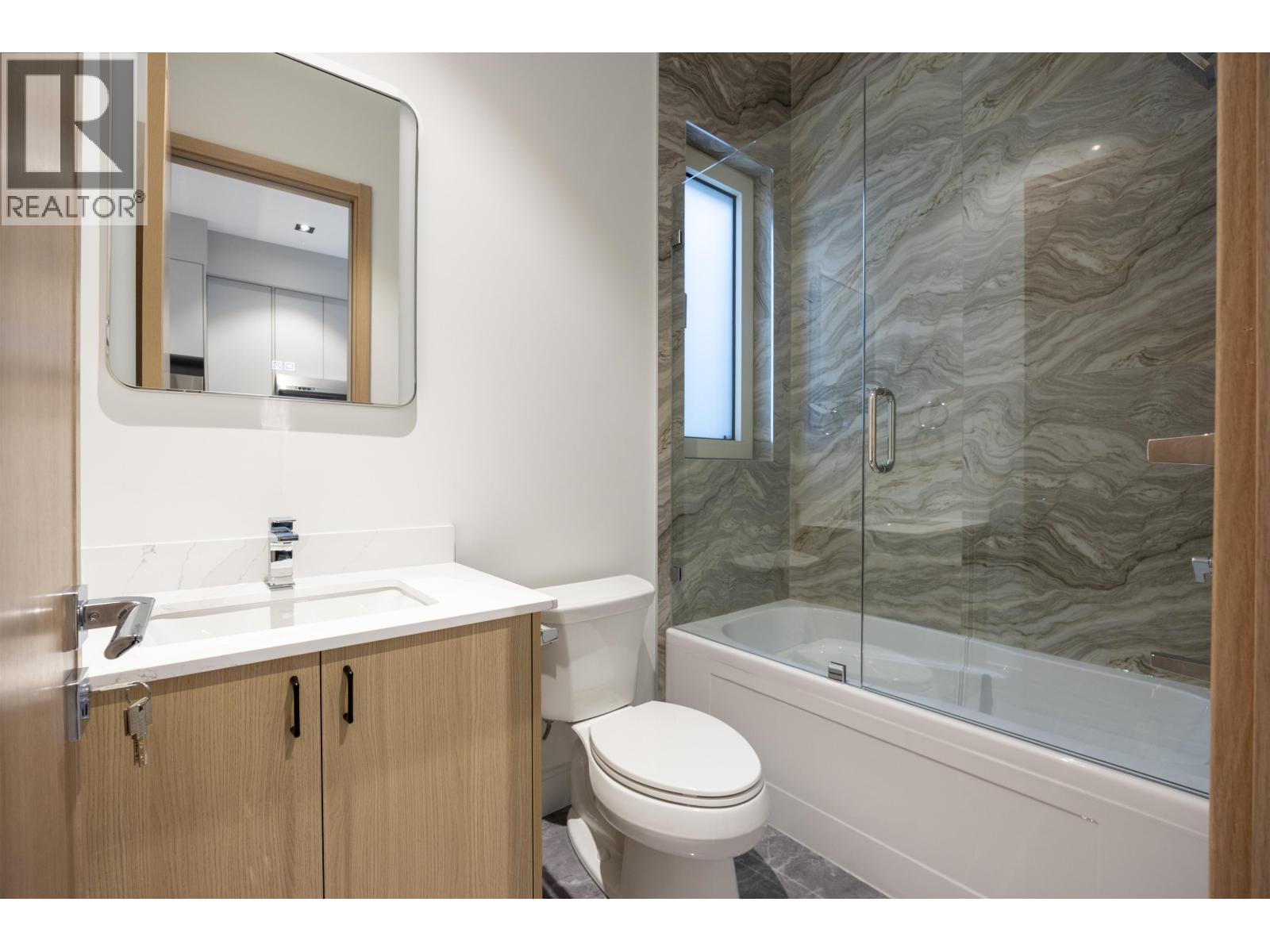 9240 SAUNDERS Road, Richmond