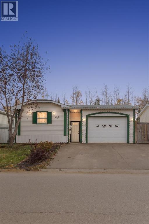 152 Harpe Way, Fort McMurray