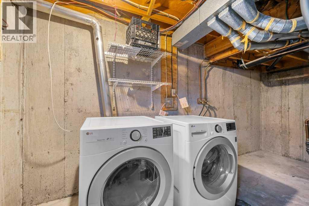 Single Family House for Sale in  Pineset Place NE Pineridge Calgary 