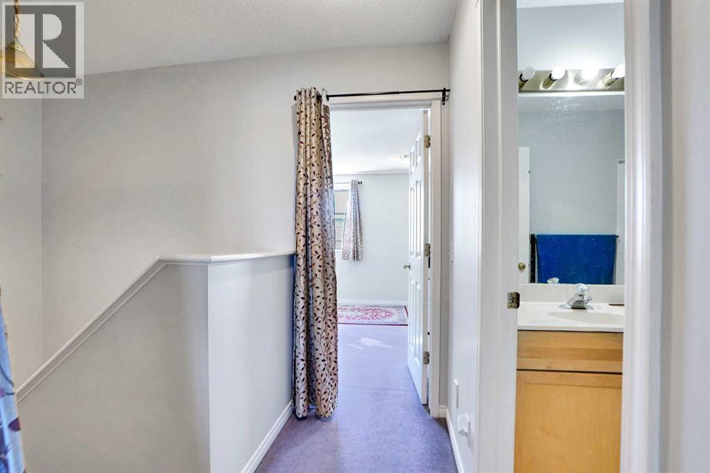 Single Family House for Sale in   Martha