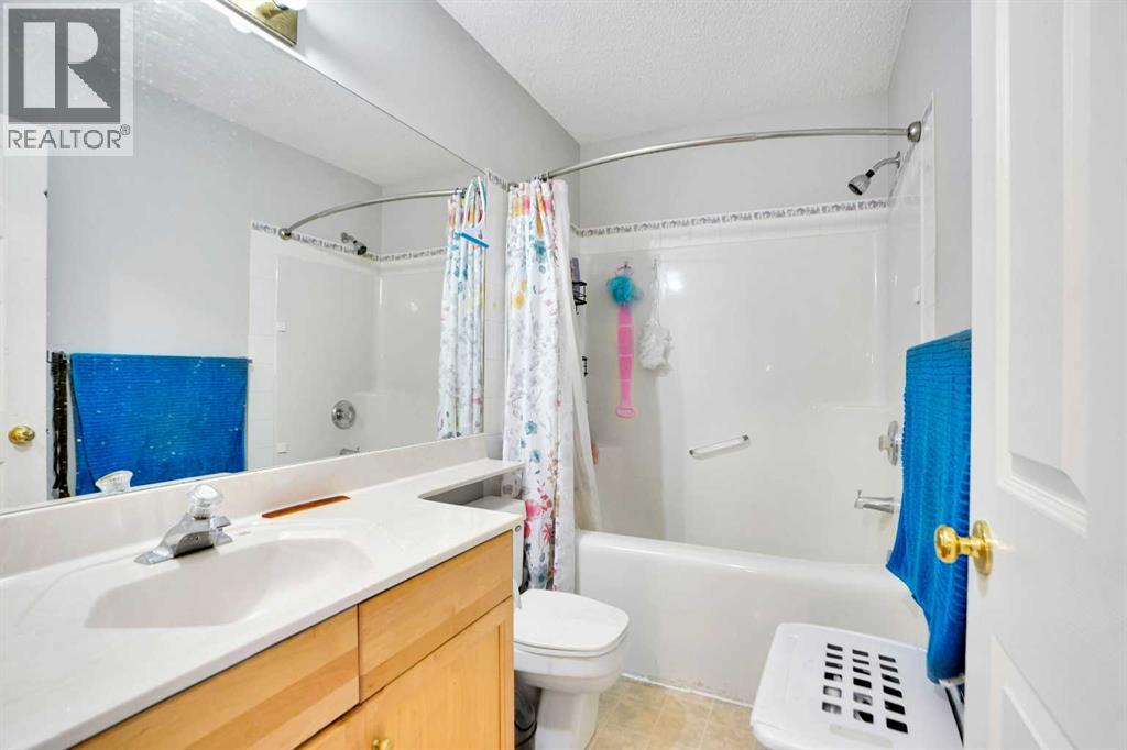 Single Family House for Sale in   Martha