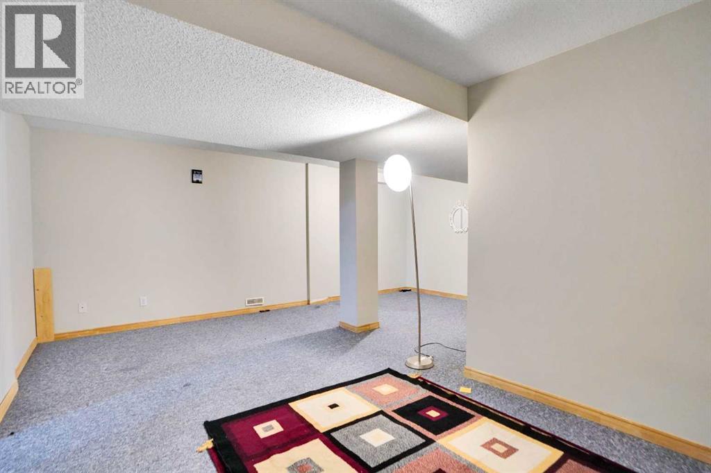 Single Family House for Sale in   Martha