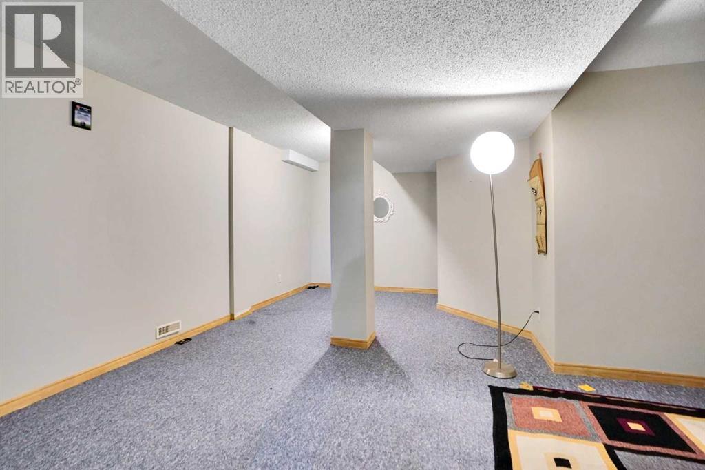 Single Family House for Sale in   Martha