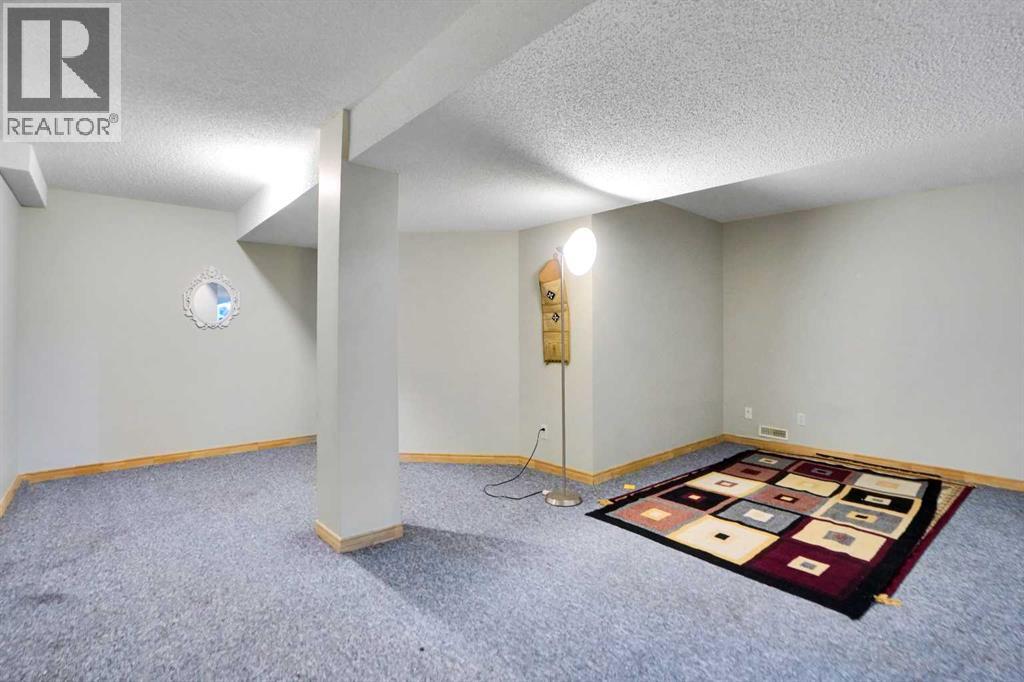 Single Family House for Sale in   Martha