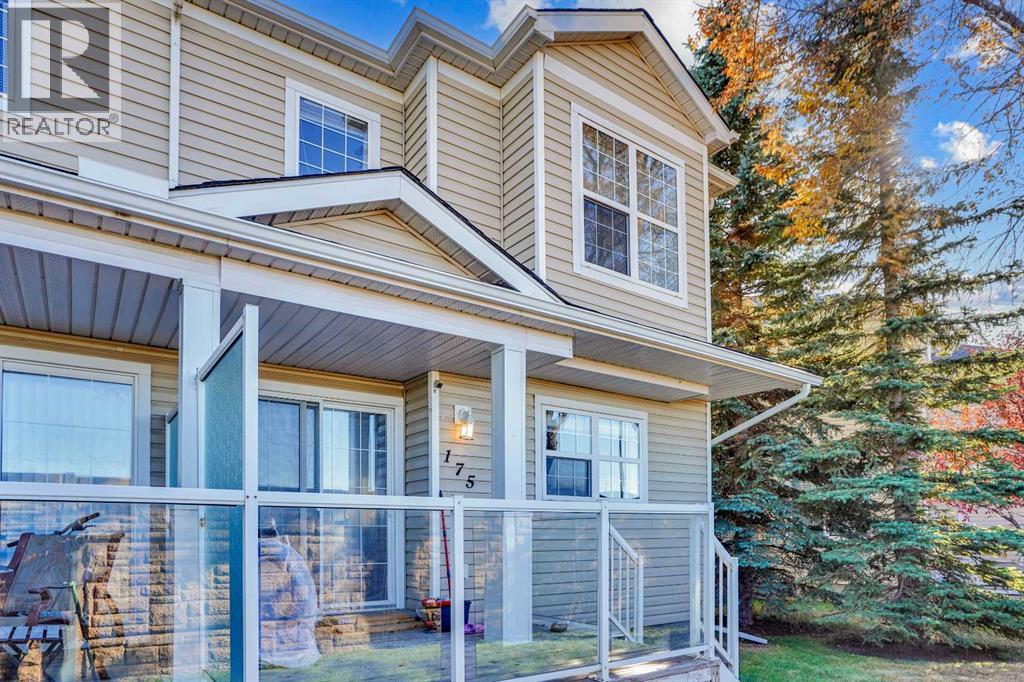 Single Family House for Sale in   Martha