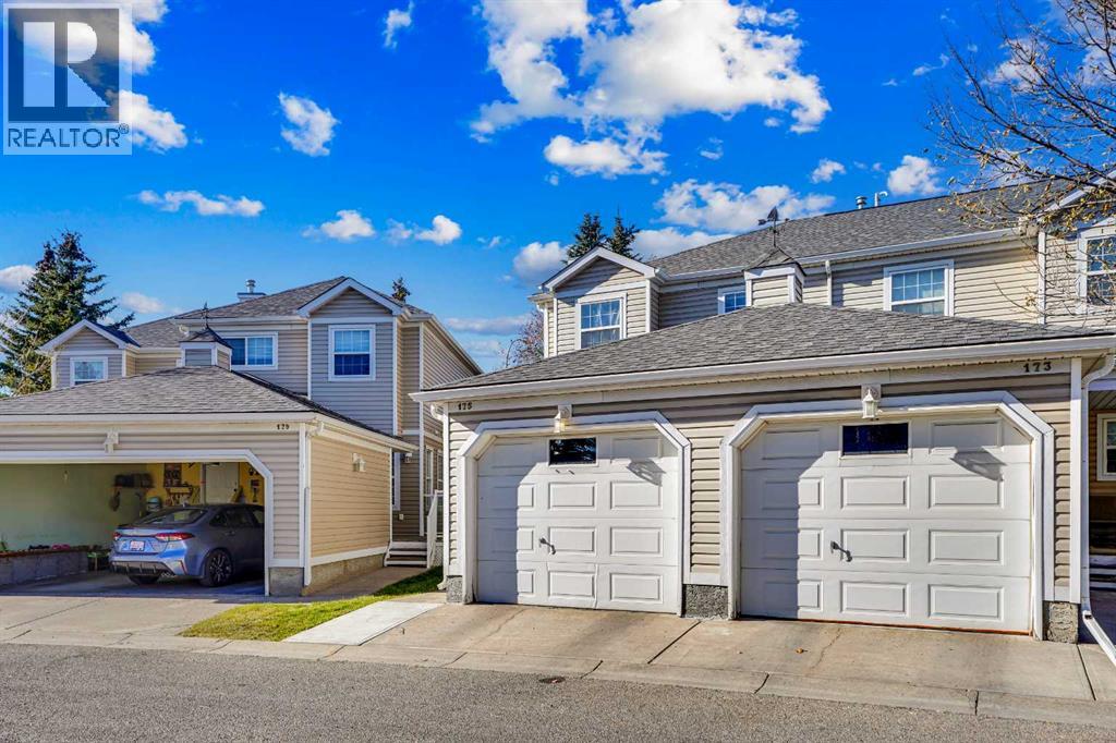 Single Family House for Sale in   Martha