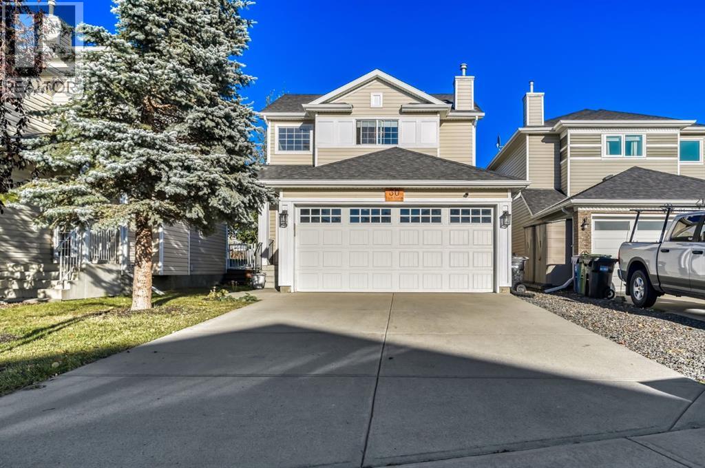 30 Royal Elm Drive NW, Calgary, Alberta