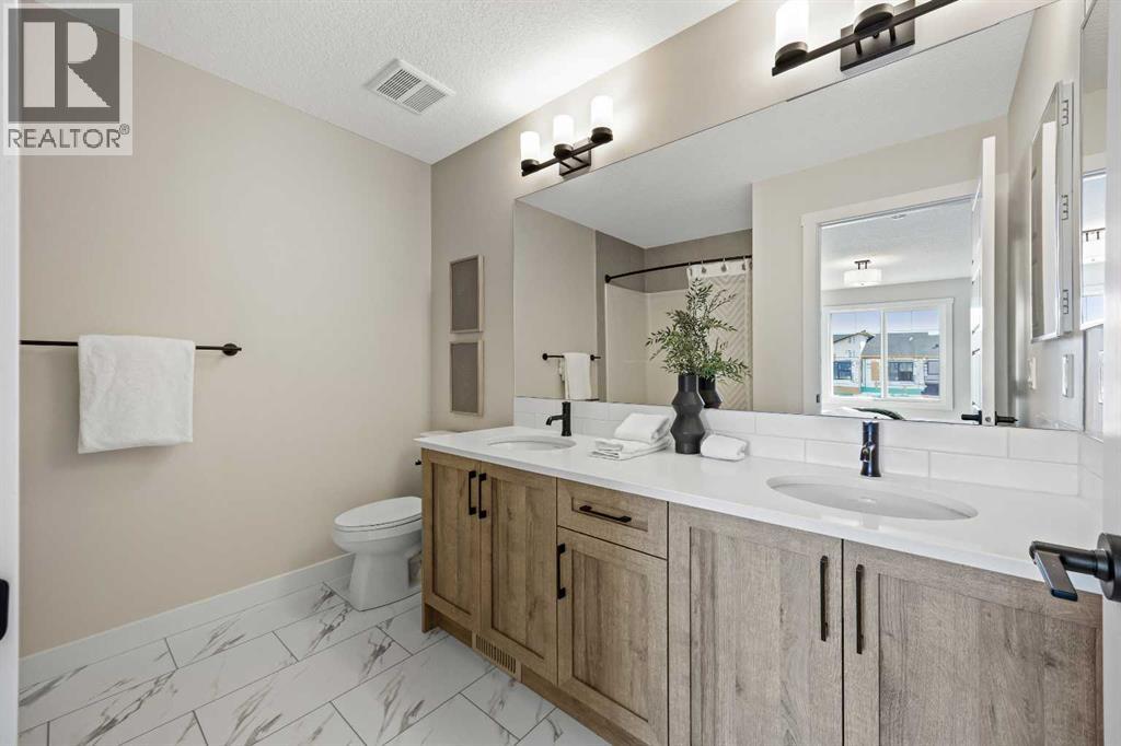 344 Fireside Drive, Cochrane