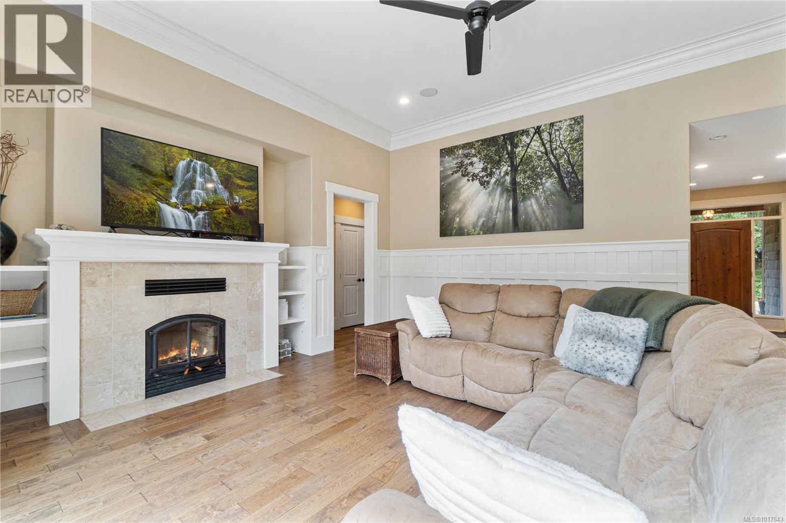 1156 Allgard Rd, Qualicum Beach