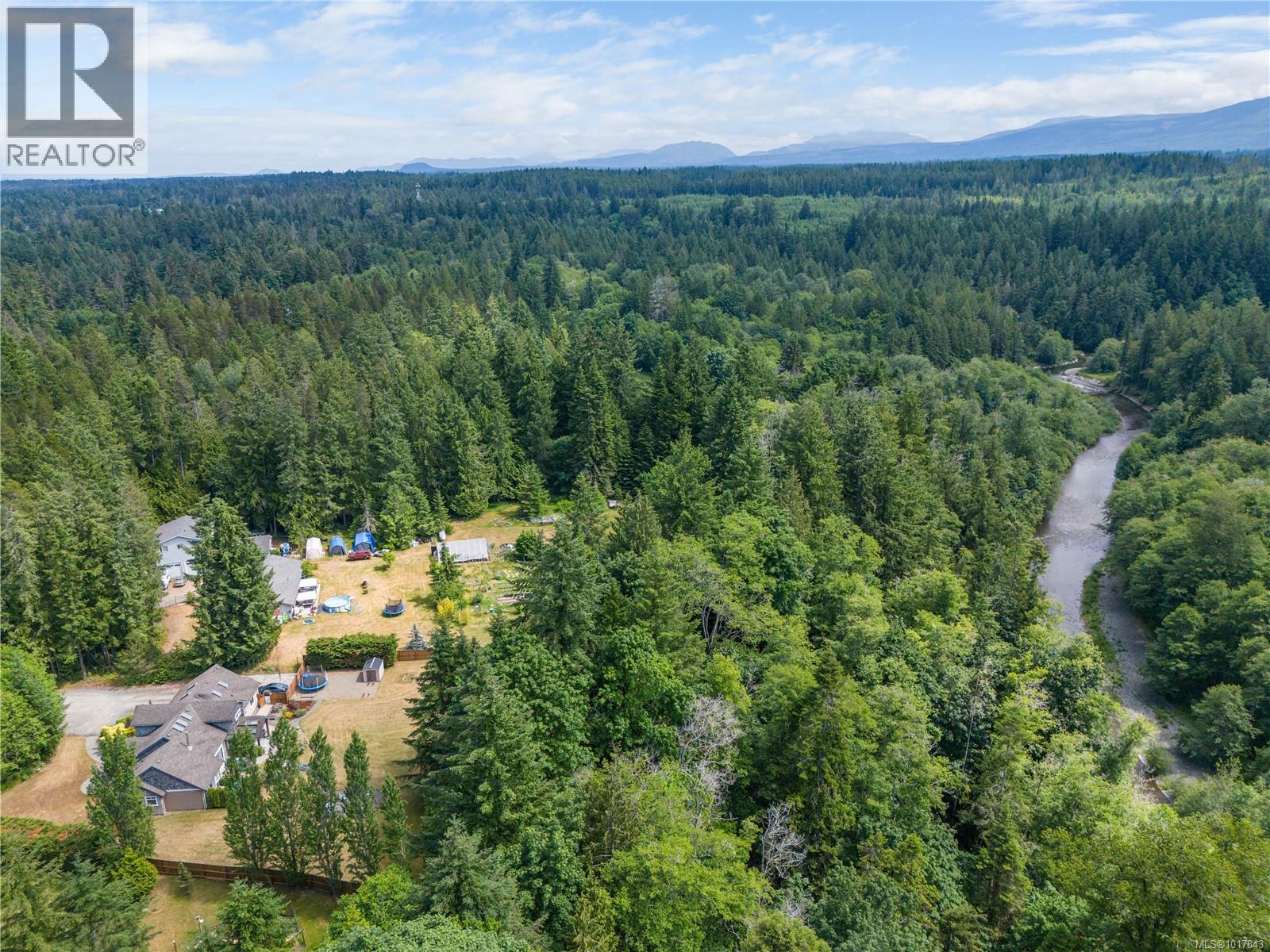 1156 Allgard Rd, Qualicum Beach