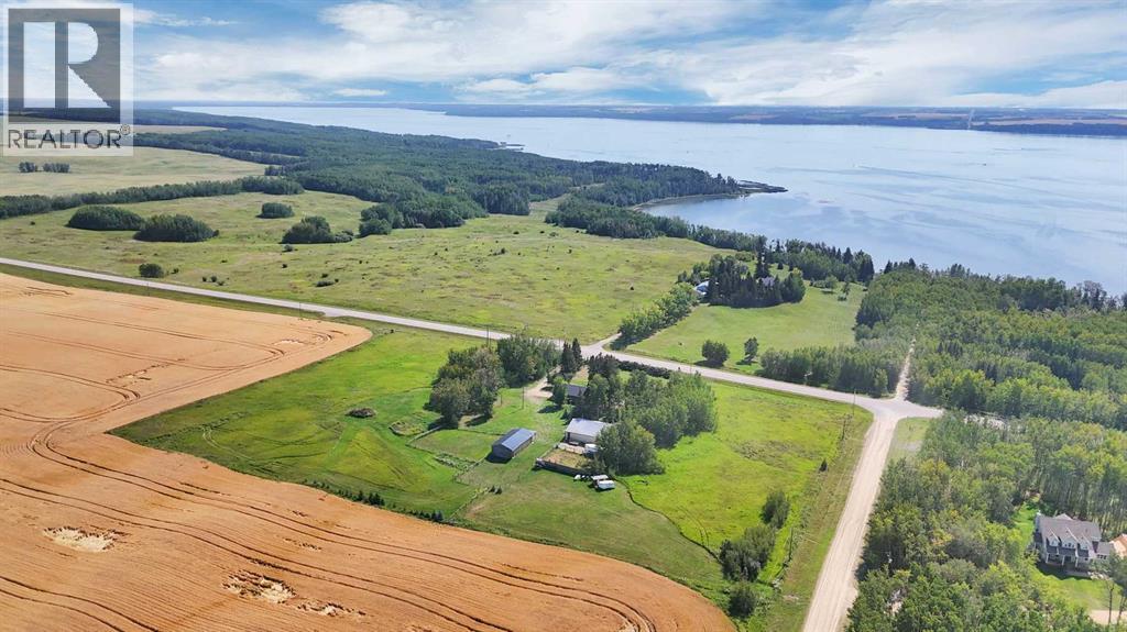 2230 Rainy Creek Road, Rural Lacombe County