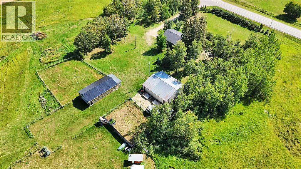 2230 Rainy Creek Road, Rural Lacombe County
