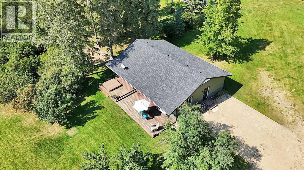 2230 Rainy Creek Road, Rural Lacombe County