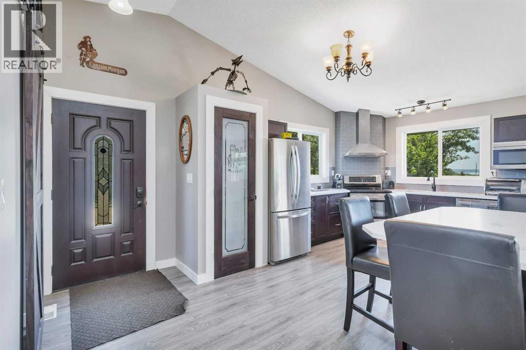 2230 Rainy Creek Road, Rural Lacombe County