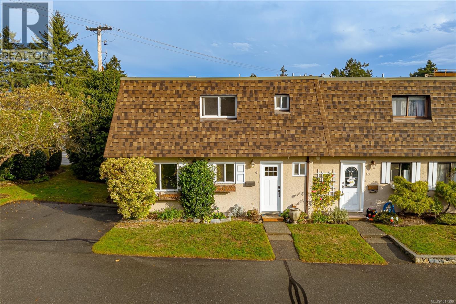 9 7675 East Saanich Road, Central Saanich