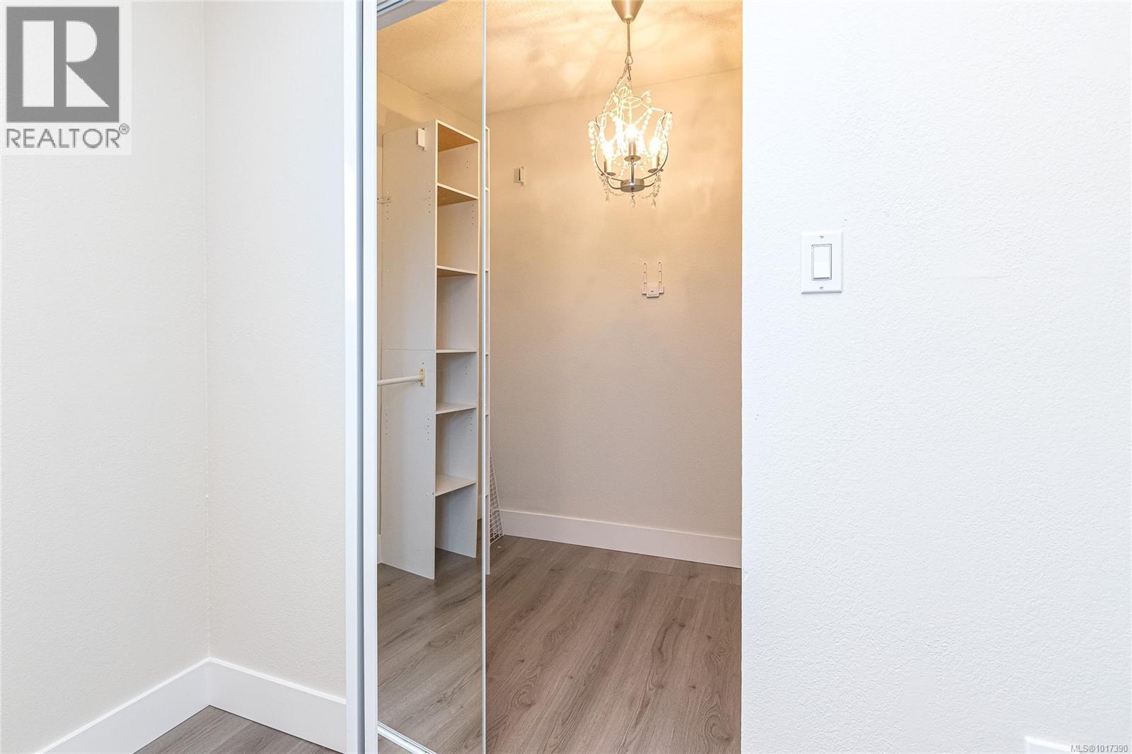 9 7675 East Saanich Road, Central Saanich