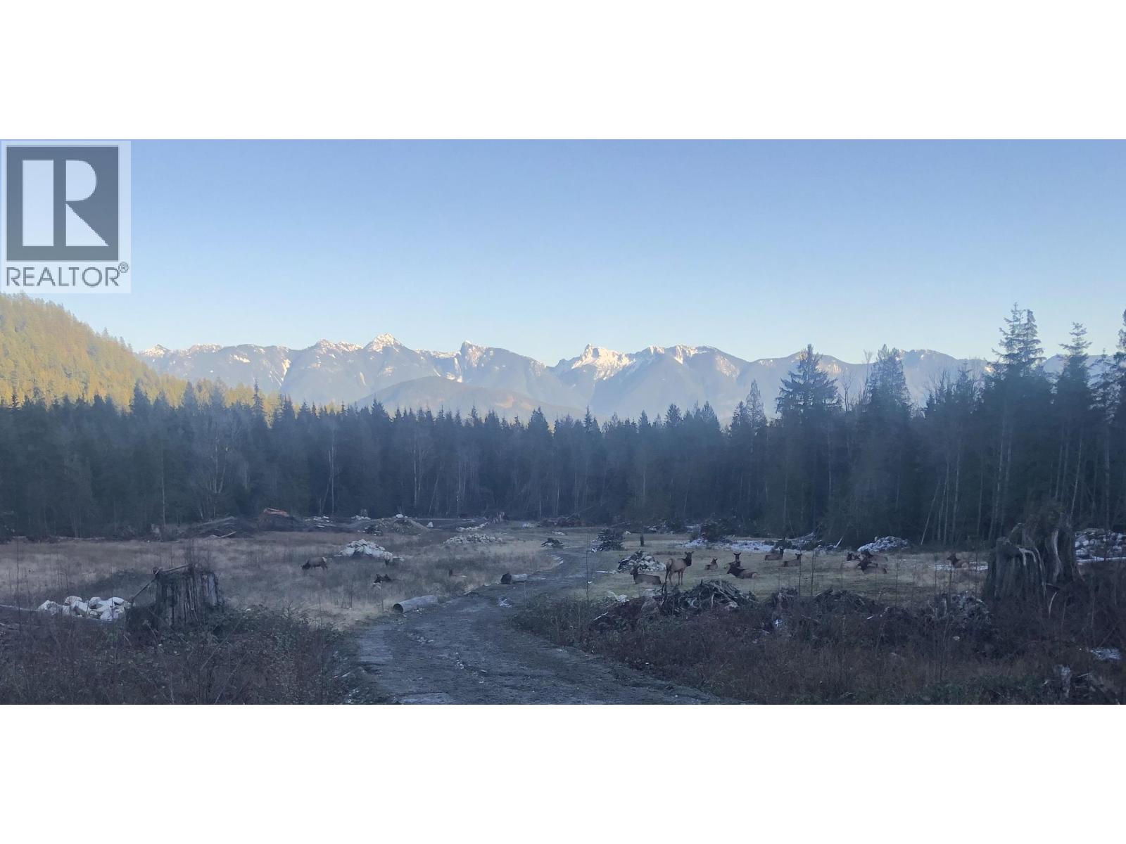 Lot D ELPHINSTONE CROSSING, Gibsons