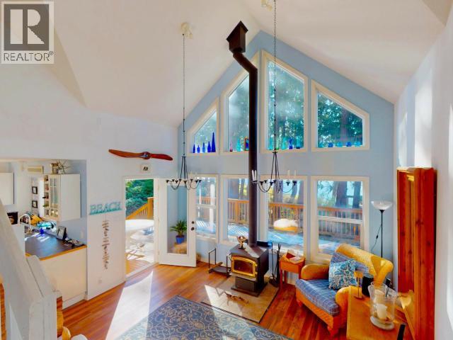 2902 ARBUTUS LANE, Savary Island
