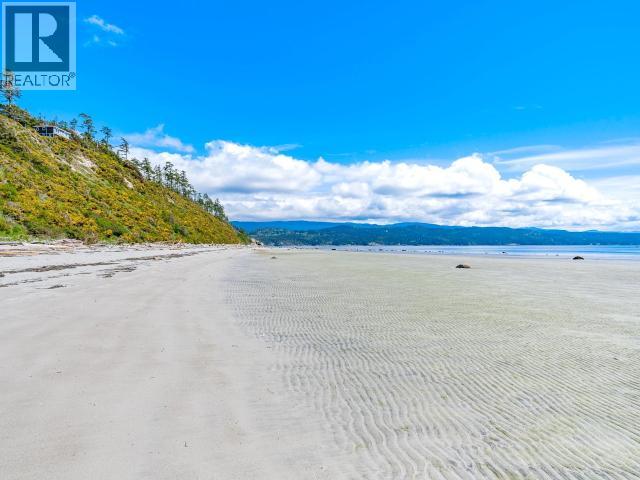2902 ARBUTUS LANE, Savary Island