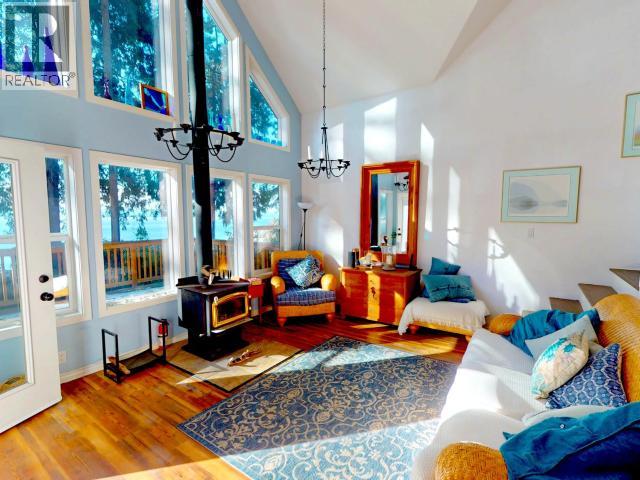 2902 ARBUTUS LANE, Savary Island