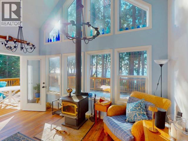 2902 ARBUTUS LANE, Savary Island