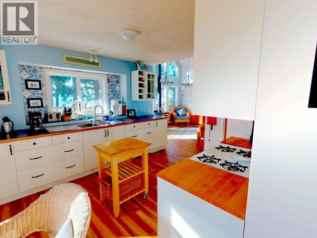 2902 ARBUTUS LANE, Savary Island