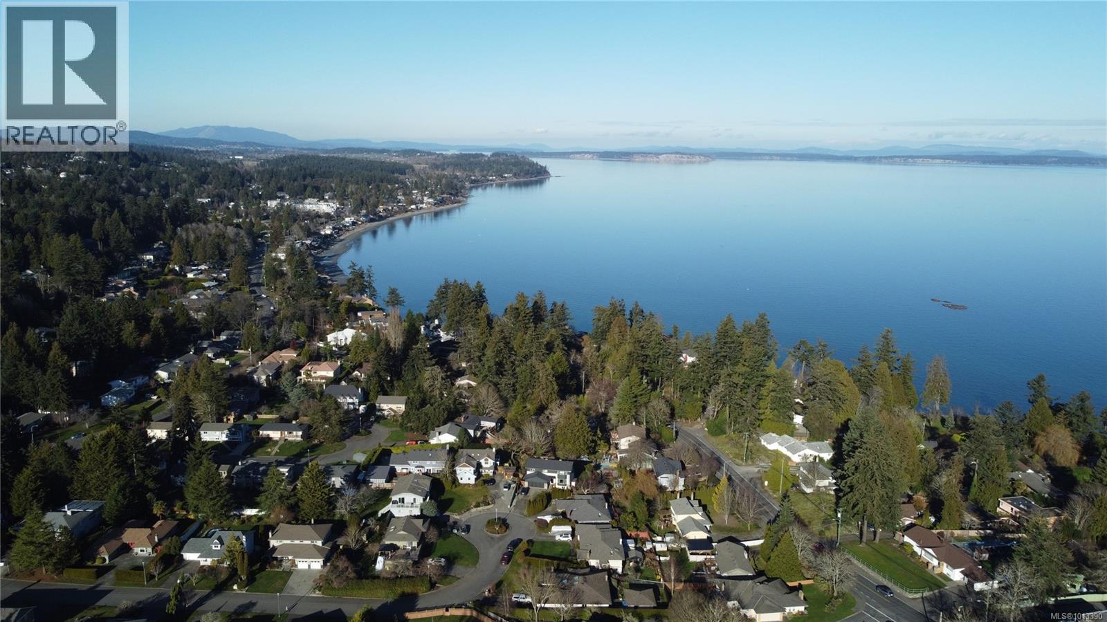  986 Seapearl Place, Saanich