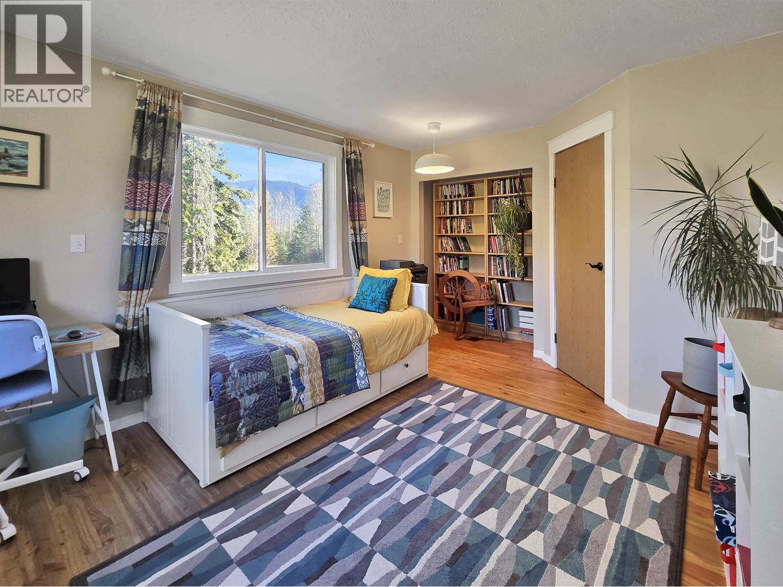 4806 W 16 HIGHWAY, McBride