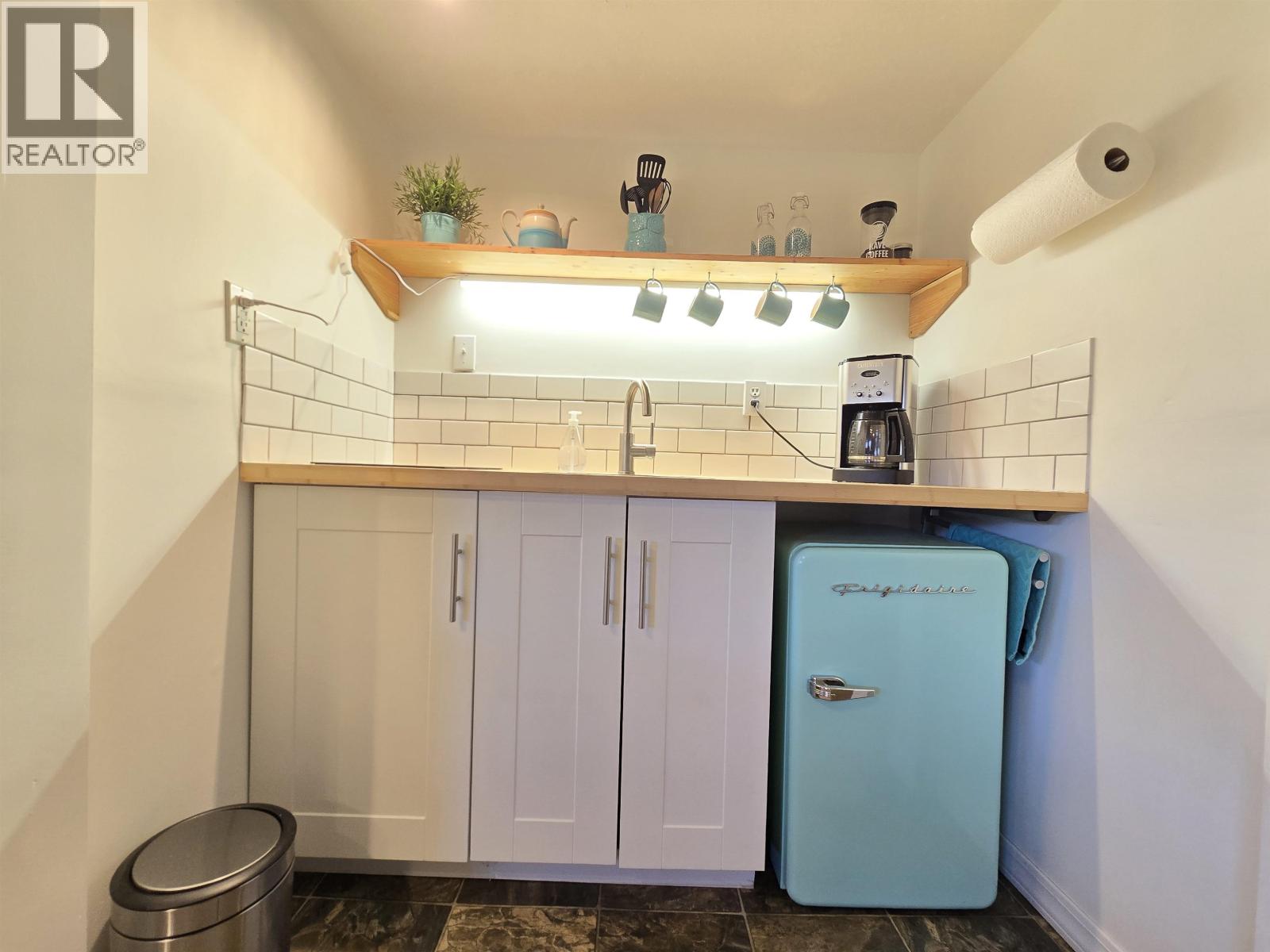 4806 W 16 HIGHWAY, McBride