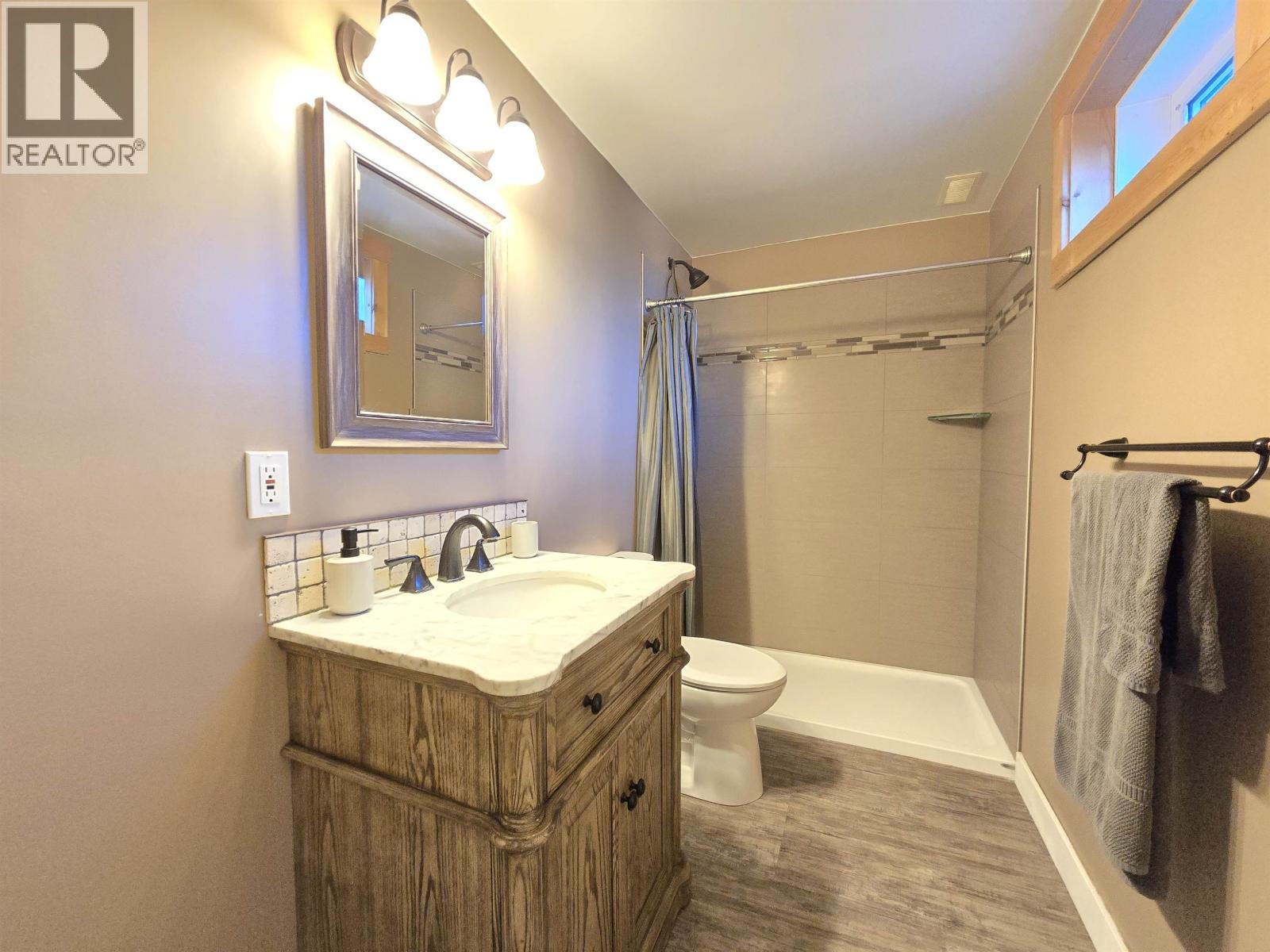 4806 W 16 HIGHWAY, McBride