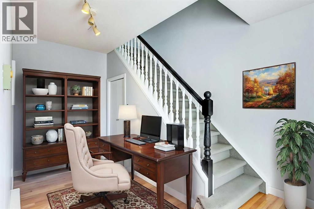 Single Family House for Sale in    Street SW Cliff Bungalow Calgary 