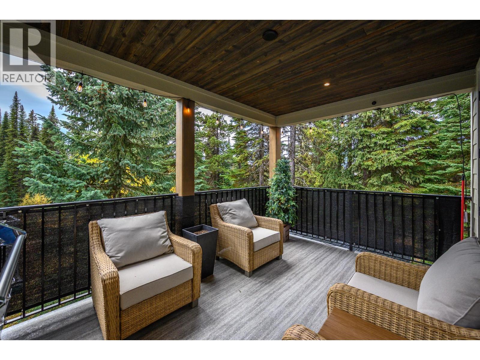 1 & 2 440 Monashee Road, Vernon