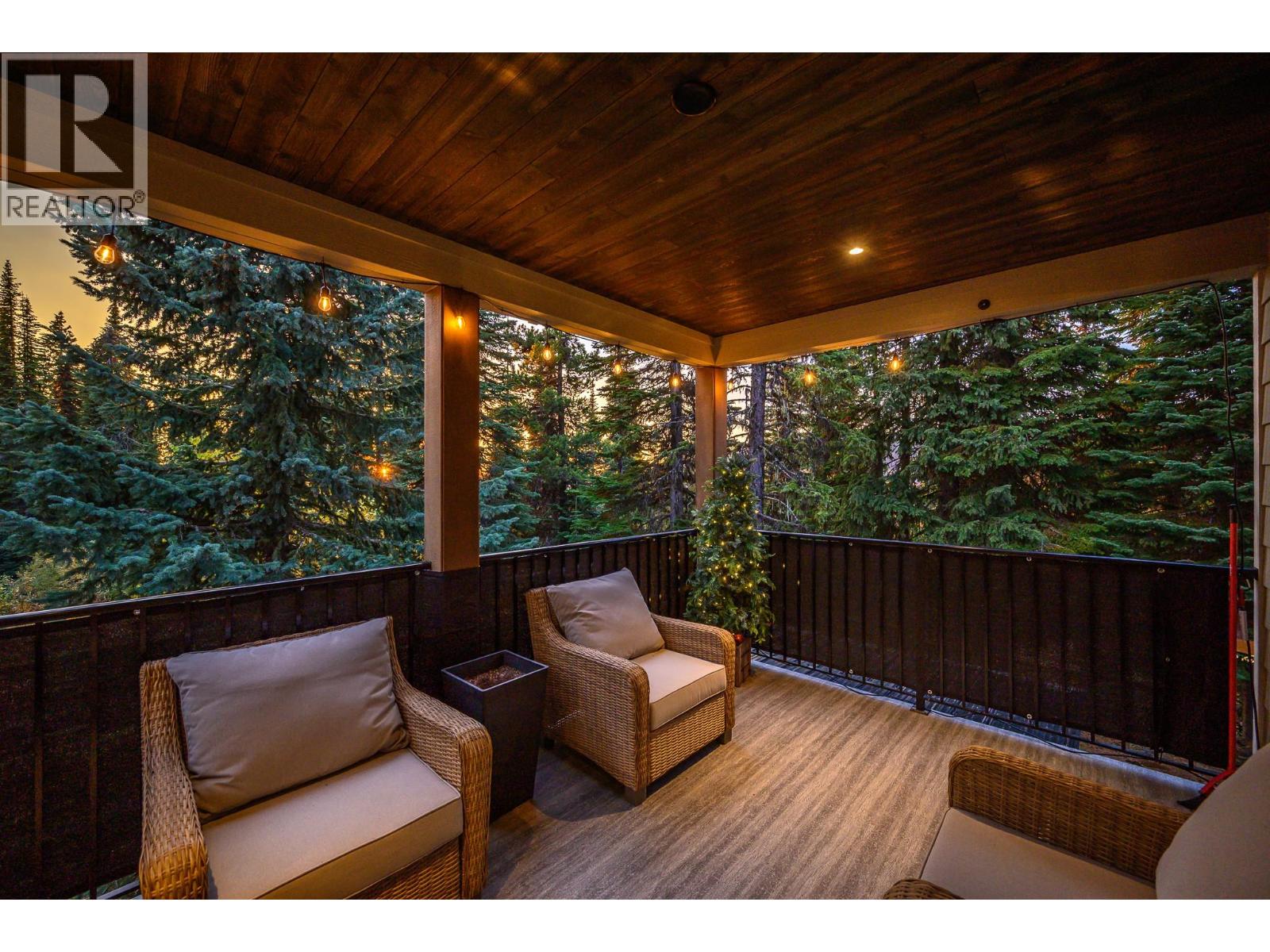 1 & 2 440 Monashee Road, Vernon
