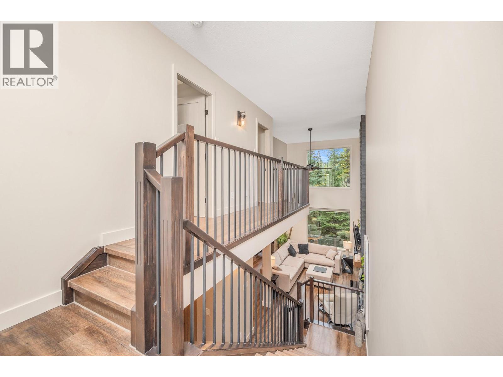 1 & 2 440 Monashee Road, Vernon