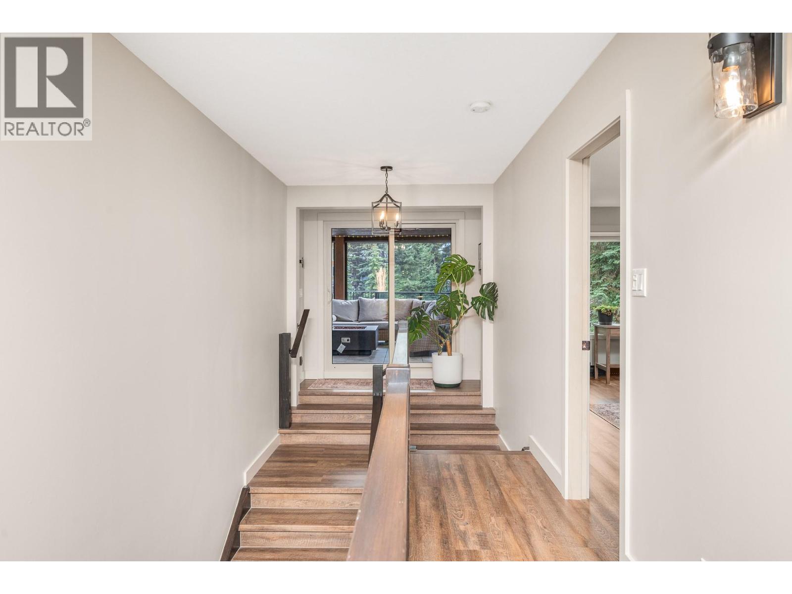 1 & 2 440 Monashee Road, Vernon