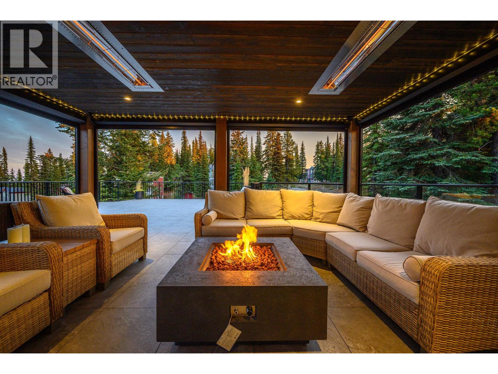 1 & 2 440 Monashee Road, Vernon