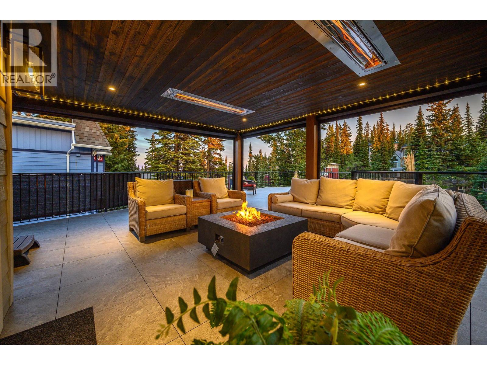 1 & 2 440 Monashee Road, Vernon