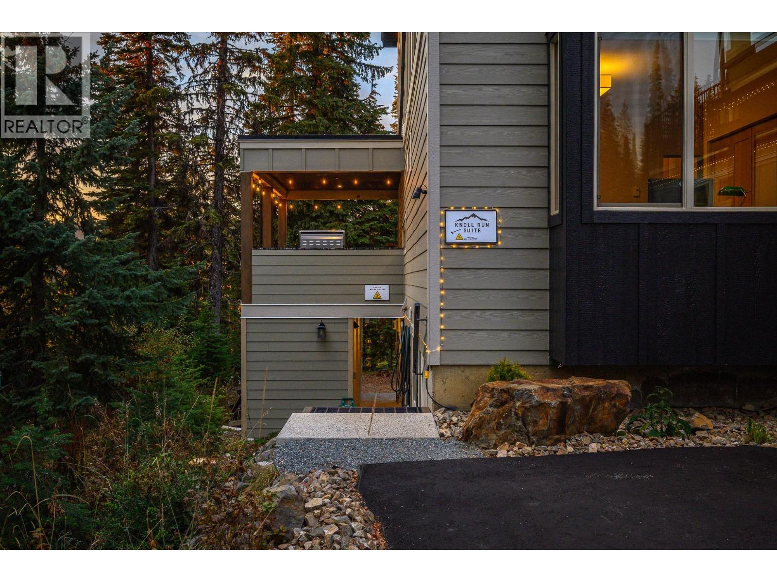 1 & 2 440 Monashee Road, Vernon