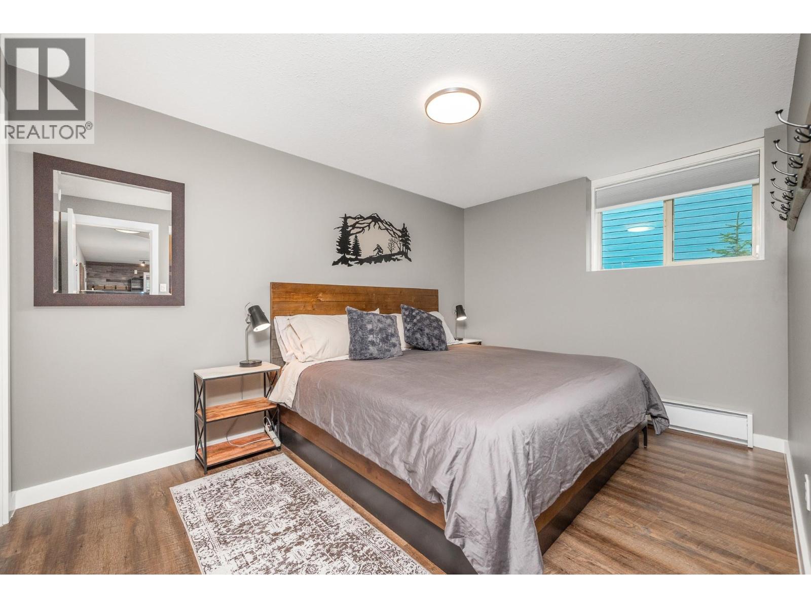 1 & 2 440 Monashee Road, Vernon