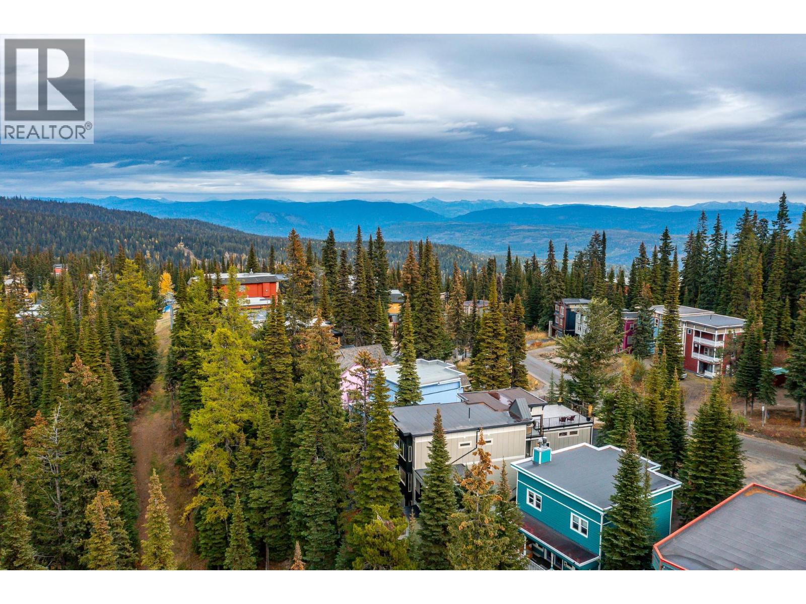 1 & 2 440 Monashee Road, Vernon