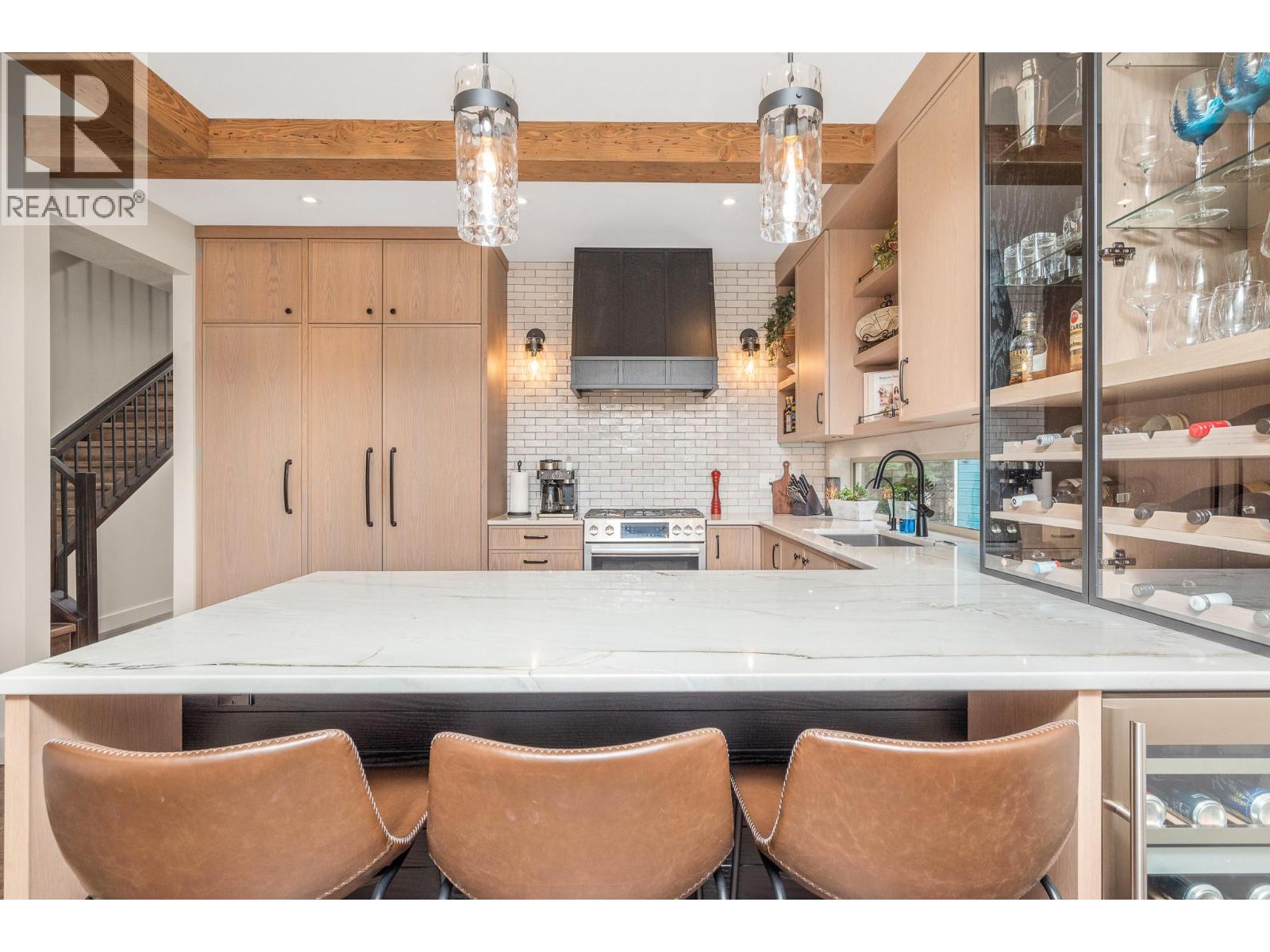 1 & 2 440 Monashee Road, Vernon