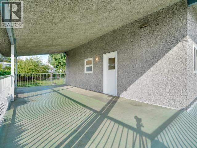 7043 ALBERNI STREET, Powell River