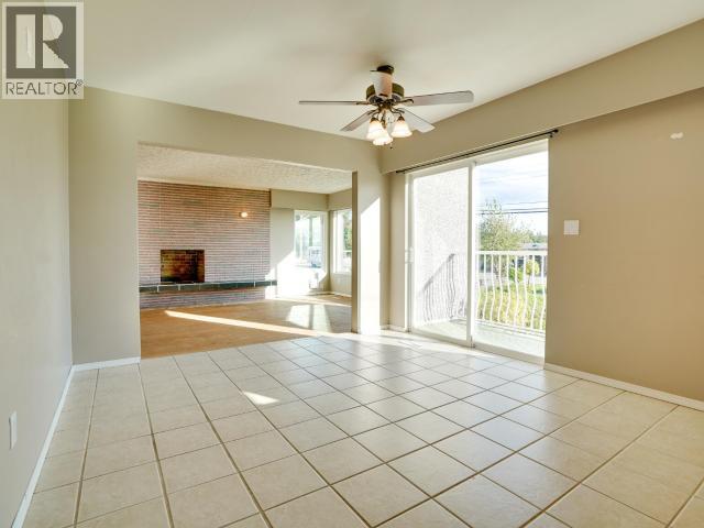 7043 ALBERNI STREET, Powell River