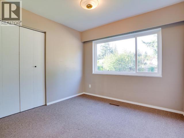 7043 ALBERNI STREET, Powell River
