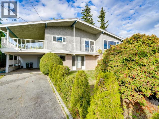 7043 ALBERNI STREET, Powell River