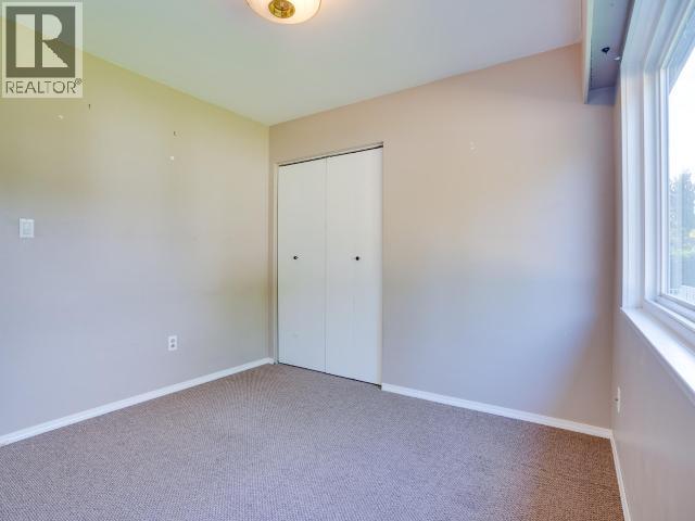 7043 ALBERNI STREET, Powell River