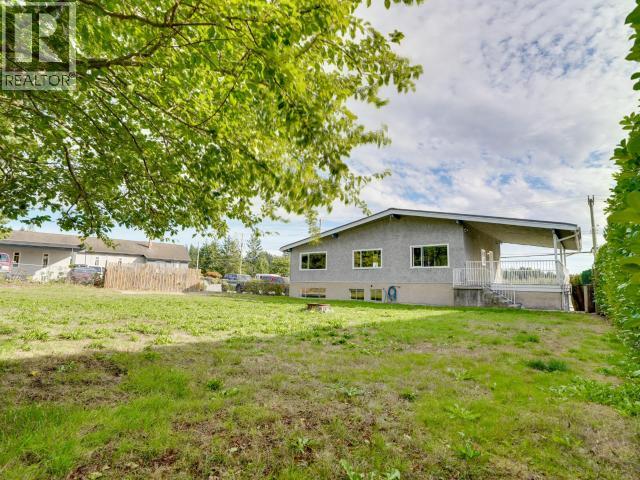 7043 ALBERNI STREET, Powell River