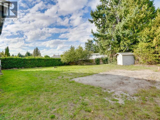 7043 ALBERNI STREET, Powell River
