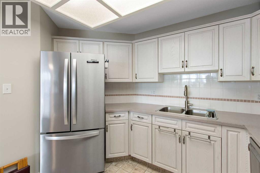 Single Family House for Sale in    Avenue SW Westgate Calgary 