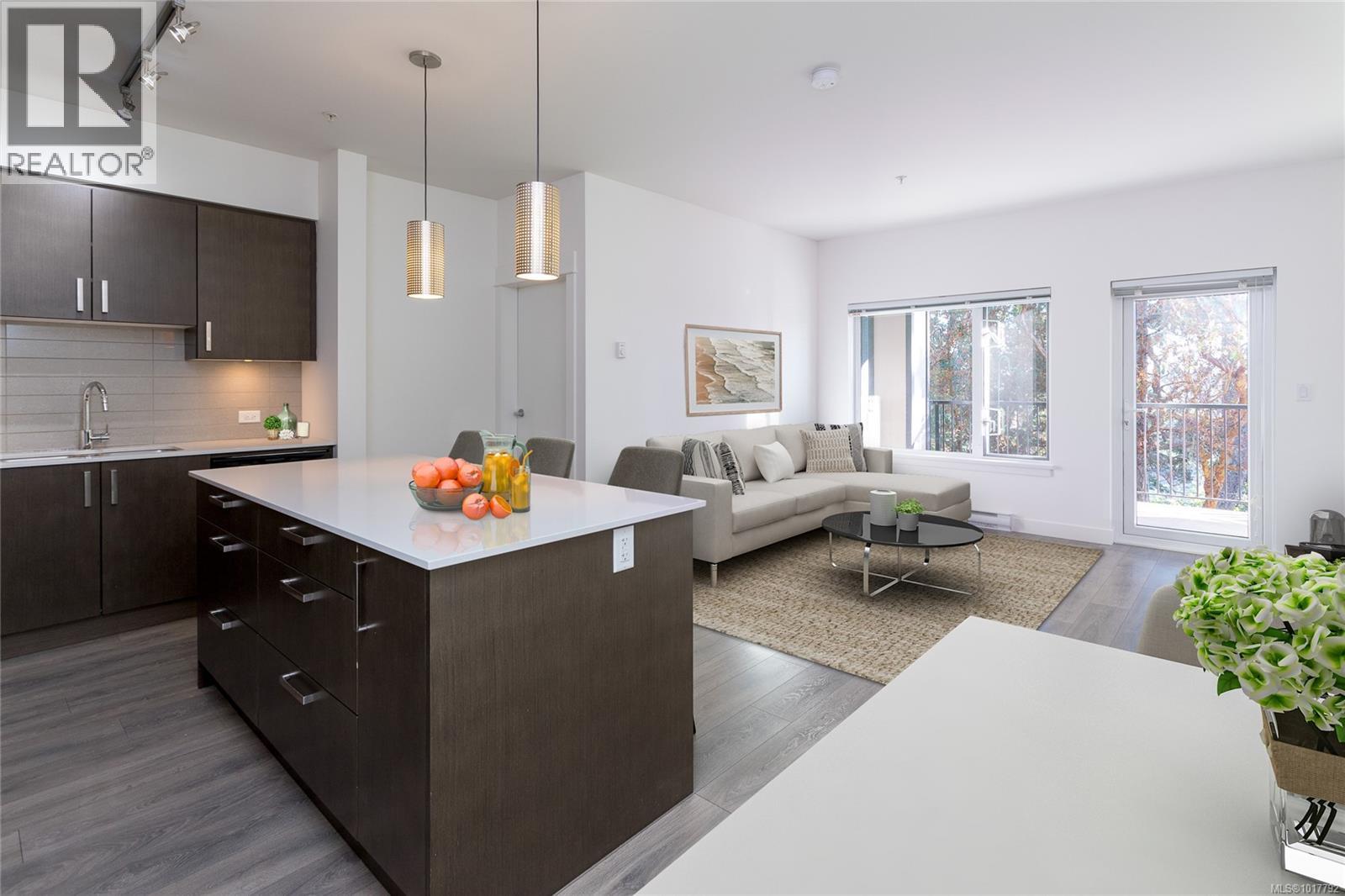 201 290 Wilfert Rd, View Royal